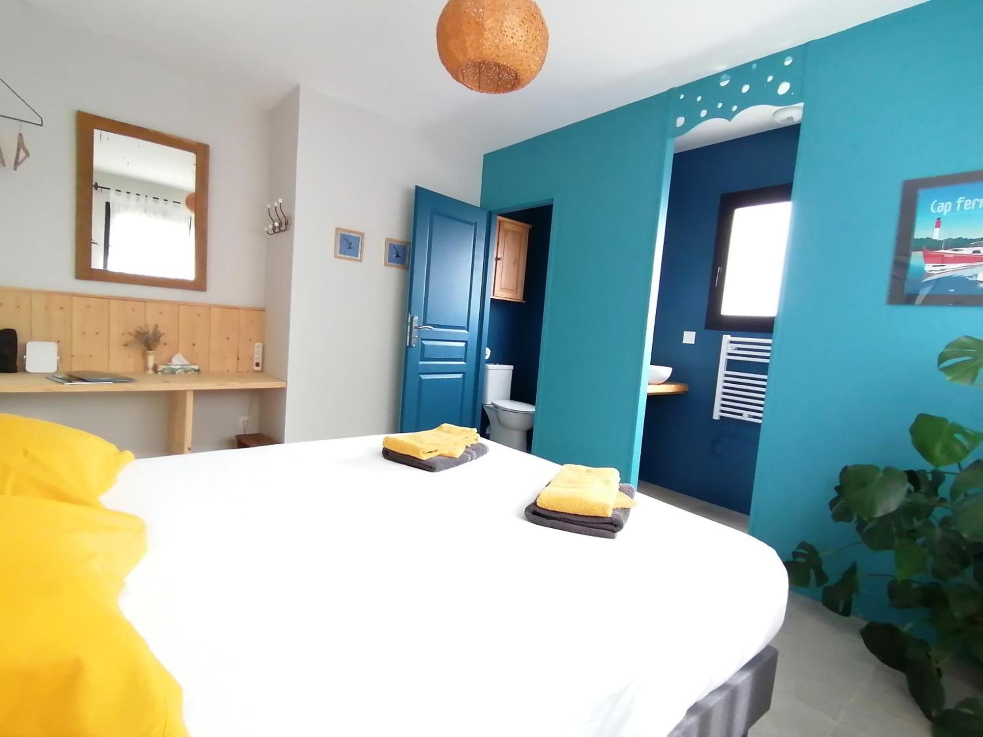 Maison d'hôtes Les Callunes: Avec Terrasse à 800 M De La ! *